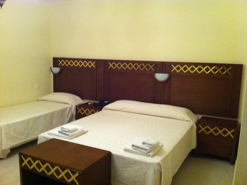 *** Guest house Hotel C'Entro Reggio Calabria Italy