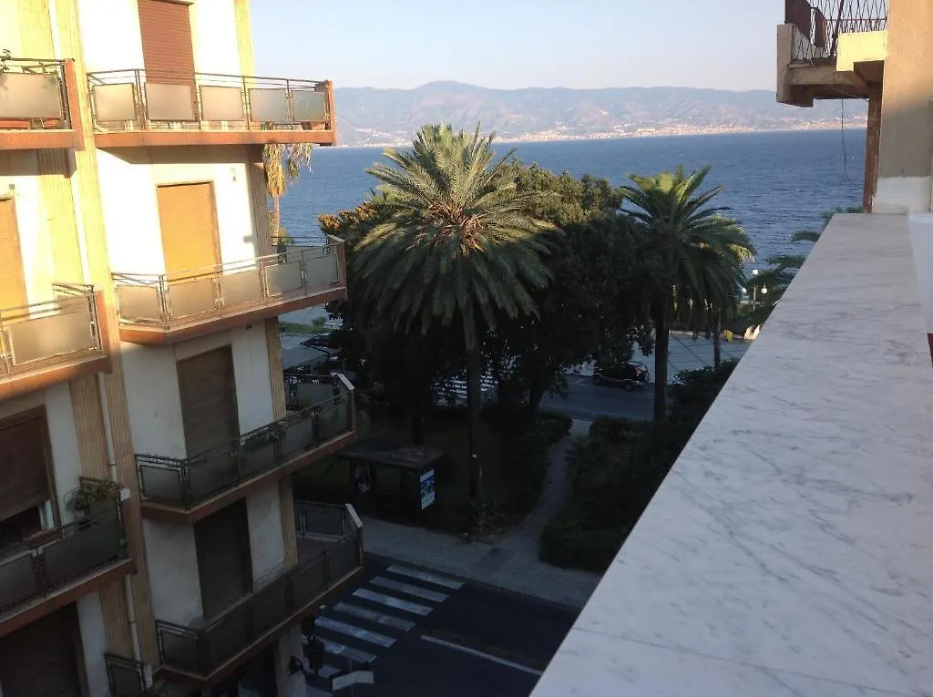 Hotel C'Entro Reggio Calabria 3*,